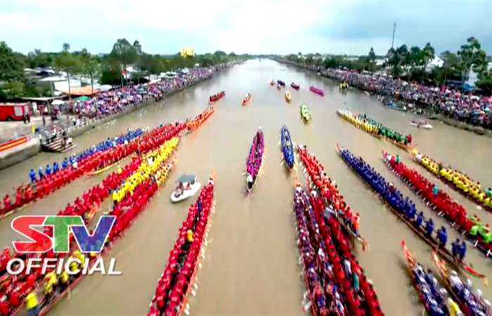 Sóc Trăng rộn ràng mùa Lễ hội Oóc-om-bóc – Đua ghe Ngo